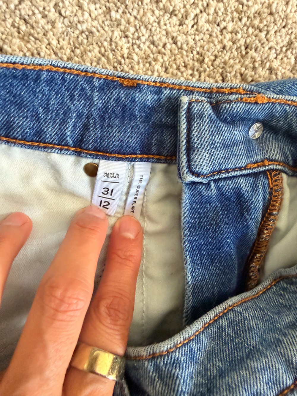 Loft High Rise Super Flare Jeans in Vintage Indigo Wash Size 12 - Picture 5 of 6